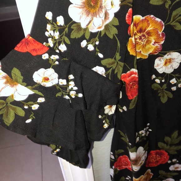 Boohoo Petite Floral Dress - Picture 2 of 4